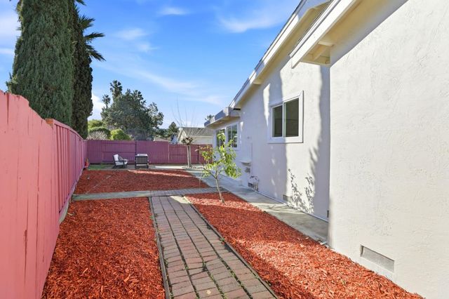 6304 Singletree Way, Pleasanton, CA 94588