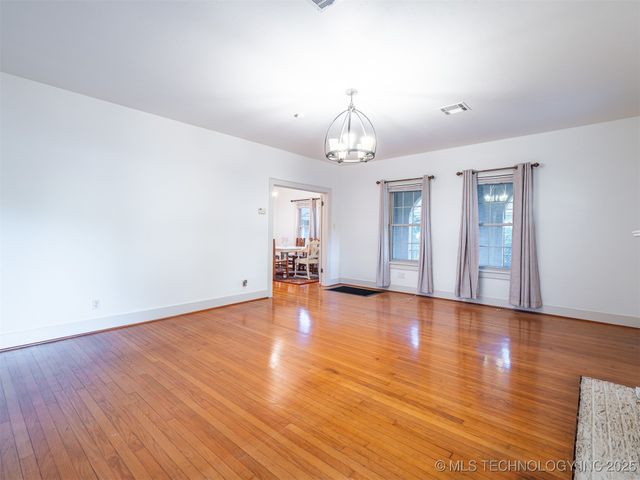 905 S 2nd Street, Mcalester, OK 74501