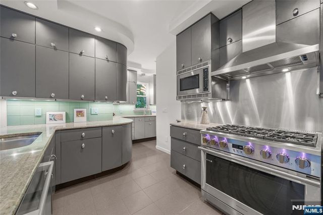 303 Upper Mountain Avenue, Montclair, NJ 07043