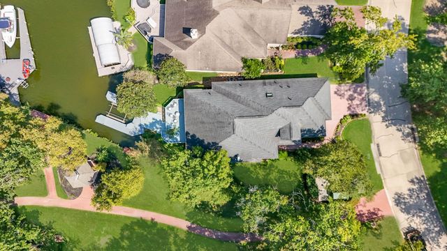 33 Winthrop Harbor Street N, Montgomery, TX 77356