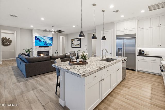 11705 W RED HAWK Drive, Peoria, AZ 85383