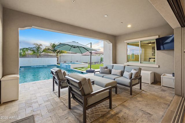 11705 W RED HAWK Drive, Peoria, AZ 85383