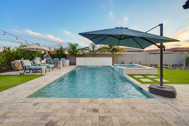 11705 W RED HAWK Drive, Peoria, AZ 85383