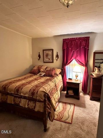 560 Clyde Pearce Road, Zebulon, NC 27597