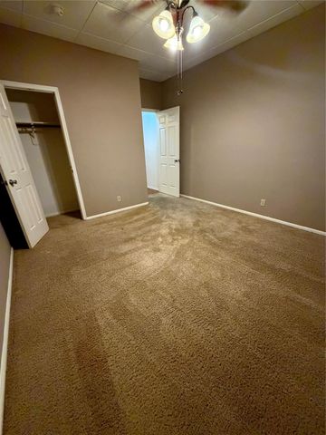 801 6th Street N 202, Texas City, TX 77590