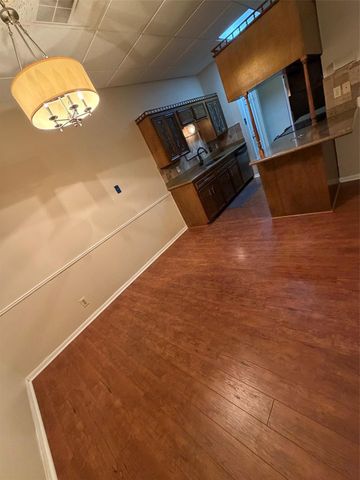 801 6th Street N 202, Texas City, TX 77590