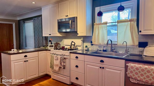 1200 N Dewey Street, Owosso, MI 48867