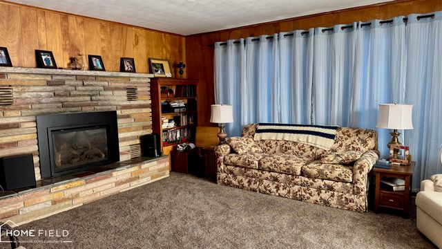 1200 N Dewey Street, Owosso, MI 48867