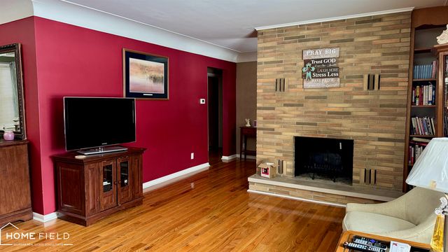 1200 N Dewey Street, Owosso, MI 48867