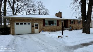 1200 N Dewey Street, Owosso, MI 48867