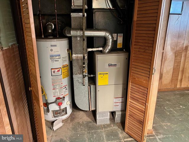 5134 ERDRICK ST, Philadelphia, PA 19124