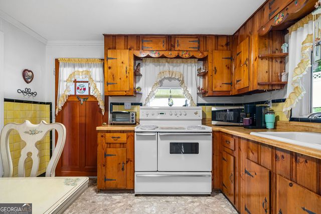 2309 Old Cedartown Road SE, Lindale, GA 30147