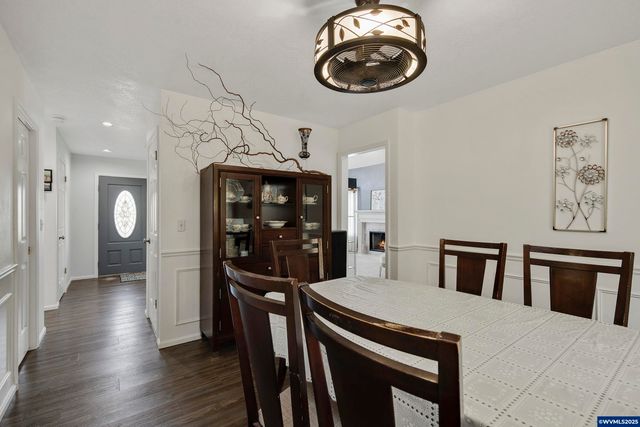 3029 Bartley Pl SE, Albany, OR 97322