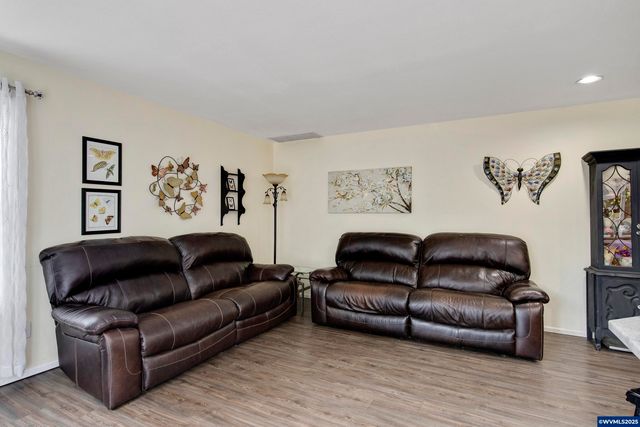 3029 Bartley Pl SE, Albany, OR 97322