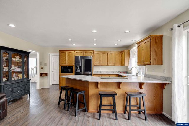 3029 Bartley Pl SE, Albany, OR 97322