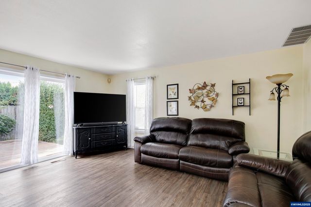 3029 Bartley Pl SE, Albany, OR 97322