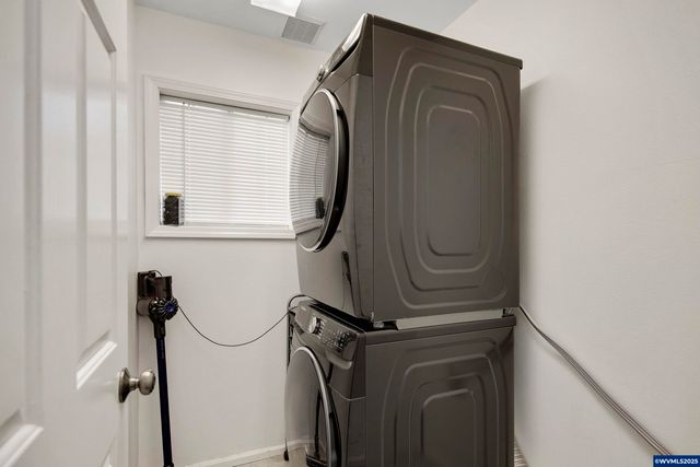 3029 Bartley Pl SE, Albany, OR 97322