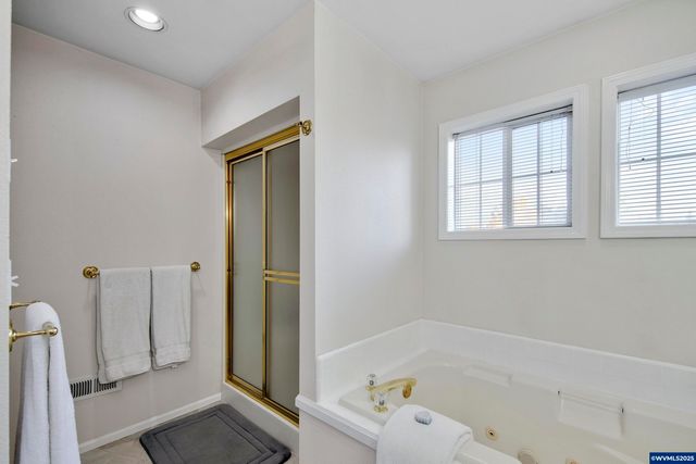 3029 Bartley Pl SE, Albany, OR 97322