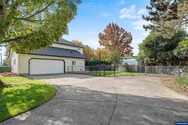 3029 Bartley Pl SE, Albany, OR 97322