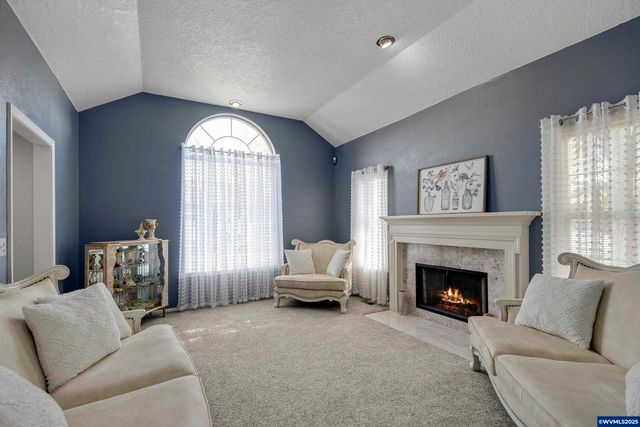 3029 Bartley Pl SE, Albany, OR 97322