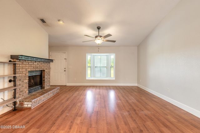 1599 Courtland Boulevard, Deltona, FL 32738