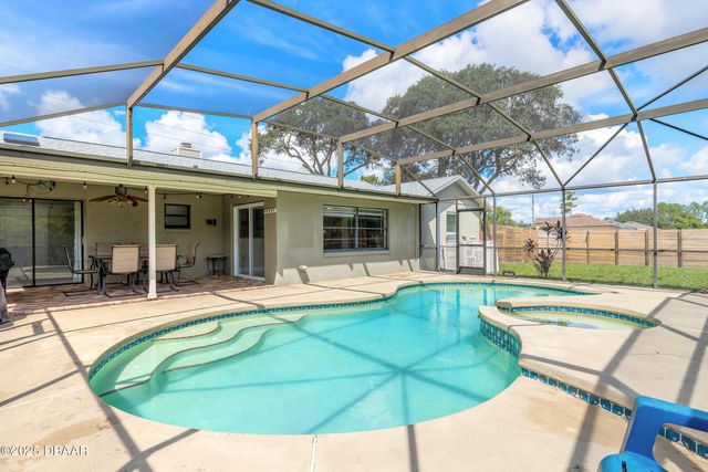 1599 Courtland Boulevard, Deltona, FL 32738