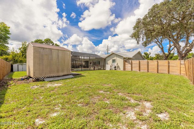 1599 Courtland Boulevard, Deltona, FL 32738