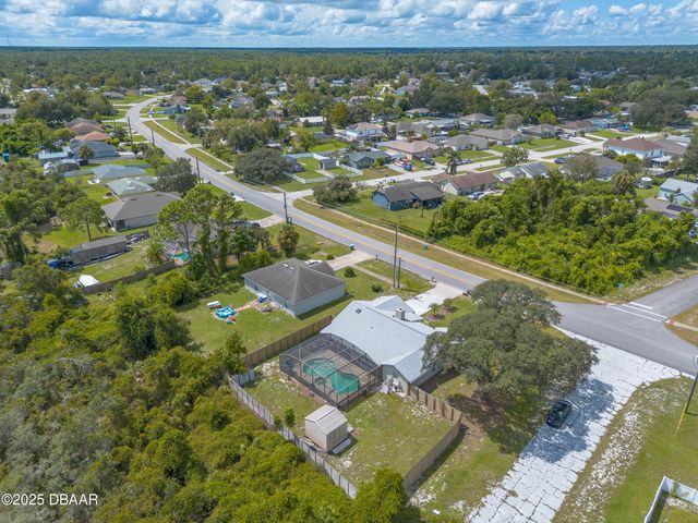 1599 Courtland Boulevard, Deltona, FL 32738