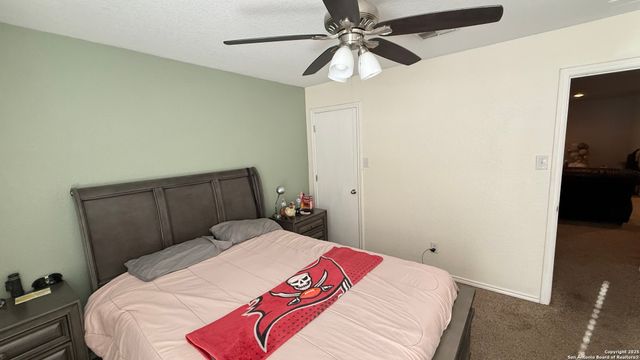 10239 Huisache Field, Helotes, TX 78023