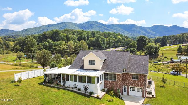 2514 Cherokee Road, Johnson City, TN 37604