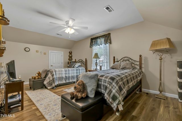 2514 Cherokee Road, Johnson City, TN 37604