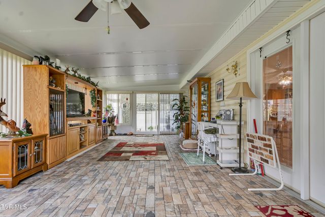 2514 Cherokee Road, Johnson City, TN 37604