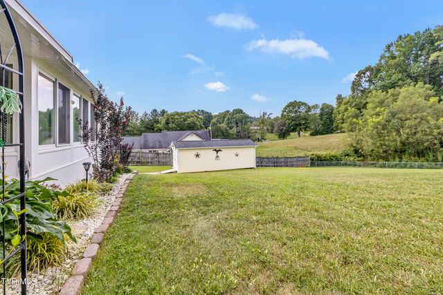 2514 Cherokee Road, Johnson City, TN 37604
