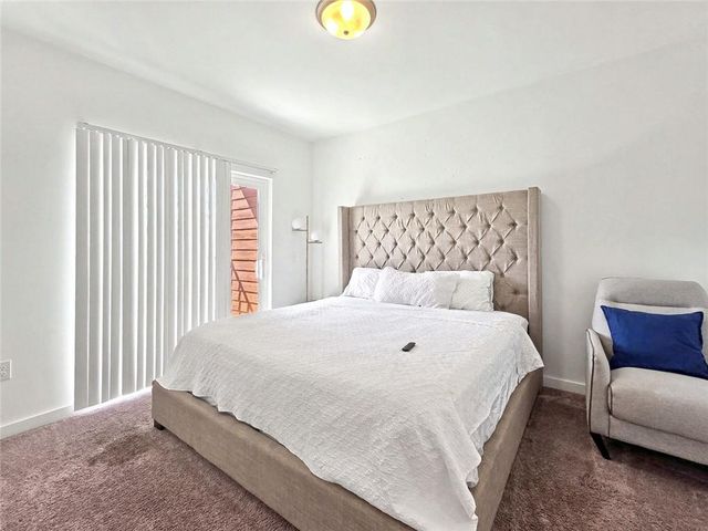 525 Parkway Drive NE 404, Atlanta, GA 30308