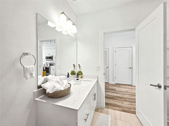 525 Parkway Drive NE 404, Atlanta, GA 30308