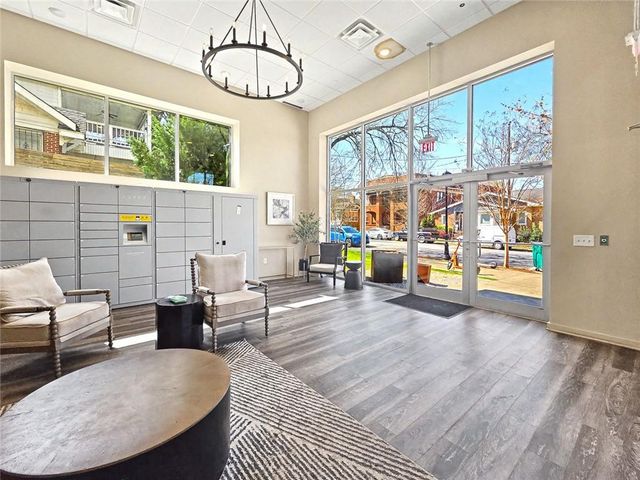 525 Parkway Drive NE 404, Atlanta, GA 30308