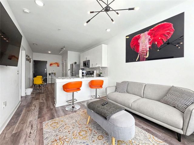 525 Parkway Drive NE 404, Atlanta, GA 30308