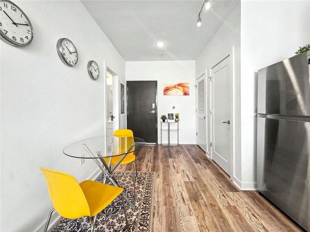 525 Parkway Drive NE 404, Atlanta, GA 30308