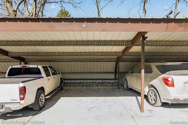 23056 Harrington Street, Clinton Township, MI 48036