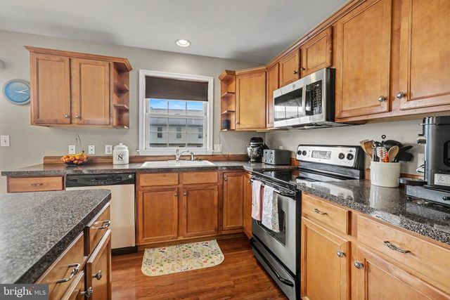 1212 OVERLOOK RD, Middletown, PA 17057