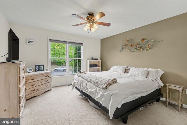 1212 OVERLOOK RD, Middletown, PA 17057