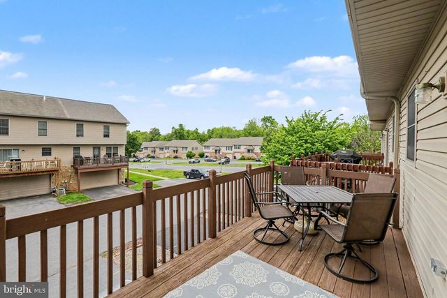 1212 OVERLOOK RD, Middletown, PA 17057