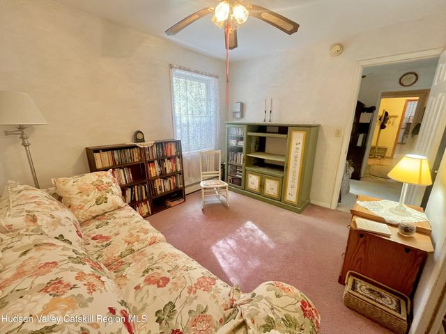 28 John Carle, Saugerties, NY 12477