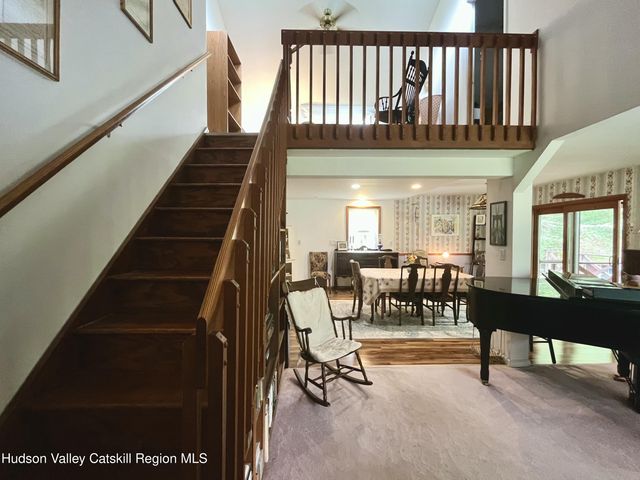 28 John Carle, Saugerties, NY 12477