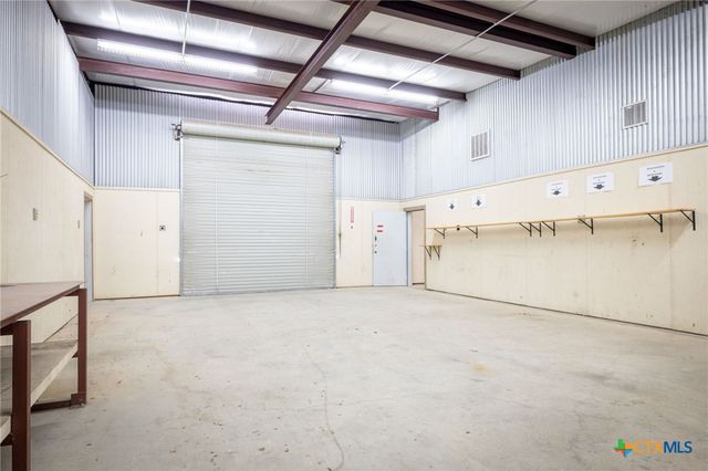 180 Spring Mountain Drive, Canyon Lake, TX 78133