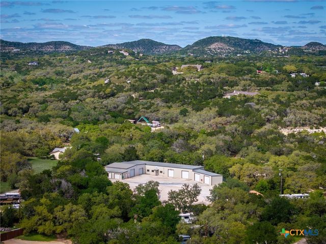180 Spring Mountain Drive, Canyon Lake, TX 78133