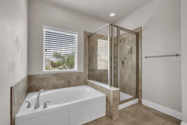 14306 BARRINGTON STOWERS DRIVE, Lithia, FL 33547