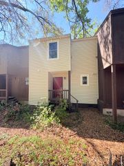 1202 Cross Creek Way Apt 5, Tallahassee, FL 32301