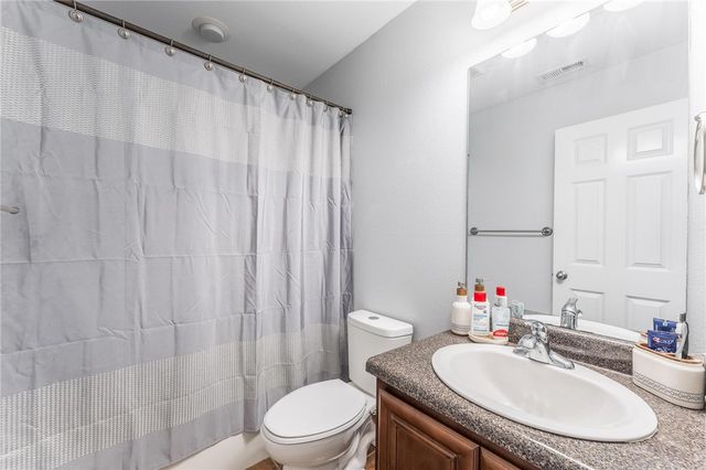 741 Iroquois Drive, Prairie Grove, AR 72753