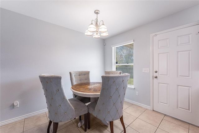 741 Iroquois Drive, Prairie Grove, AR 72753